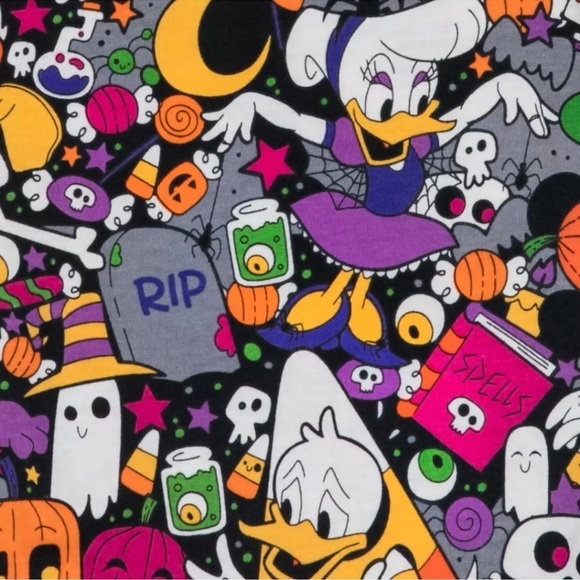 NEW Disney Mickey Mouse and Friends Halloween Pajama Set - Adult Size Large - Picture 5 of 7